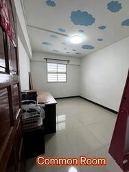 Blk 742 Yishun Avenue 5 (Yishun), HDB Executive #560818701
